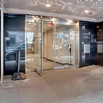 Lenox Hill 2Br W Elevator Doorman Nr Art Nyc-1389